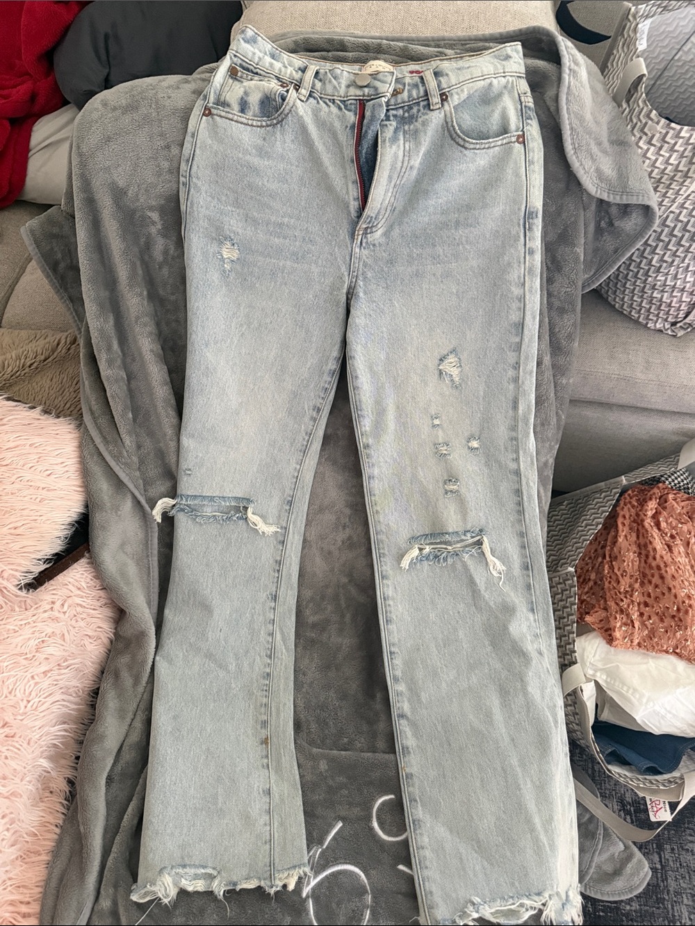 Alice and Olivia jeans